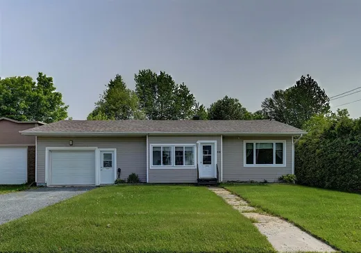Bungalow for sale - 315 Rue des Érables, Weedon, J0B3J0
