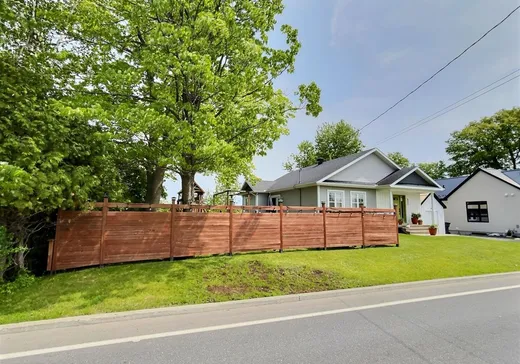 House for sale - 900 Ch. du Golf O., Drummondville, J2B 8A8