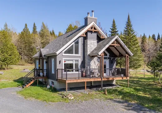 Maison à étages à vendre - 855 Ch. des Hauts-Cantons, Stratford, G0Y1P0