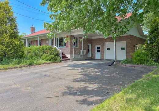 Bungalow for sale - 330 Rue St-Lambert, St-Cyrille-De-Wendover, J0C1A0