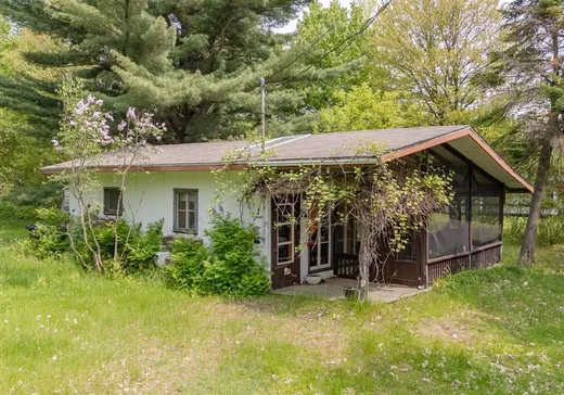 Bungalow à vendre - 2 Rue Rivard, Saint-Louis-de-Blandford, G0Z1B0