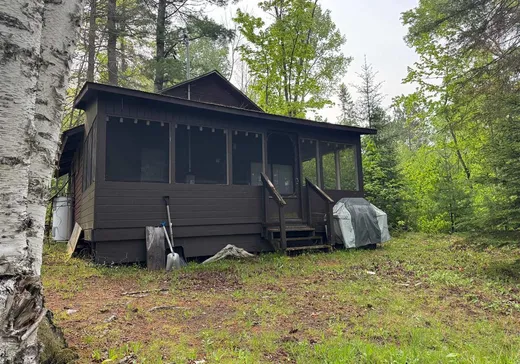 Maison à vendre - 6215 Ch. Crescent Lodge, Témiscaming, J0Z 3R0