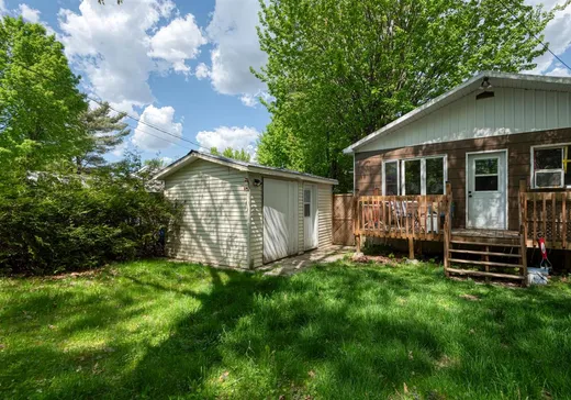 Maison à vendre - 115 3e Avenue, Saint-Félix-de-Kingsey, J0B 2T0