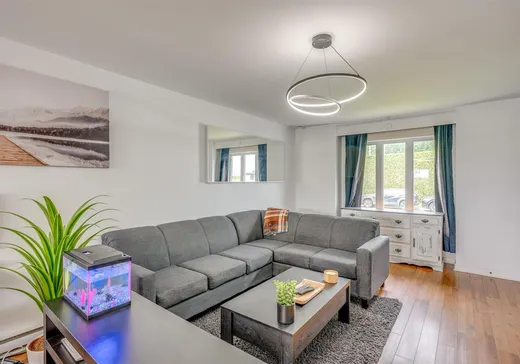 Maison à vendre - 368 Rue Valérie, St-Lin, J5M 2T4
