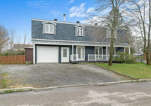 Maison à étages à vendre - 17 Rue Laure-Anna, Lévis, G6J1L7