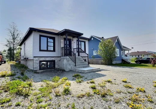 Maison à étages à vendre - 796 Av. Chartier, Amos, J0Y1Z0