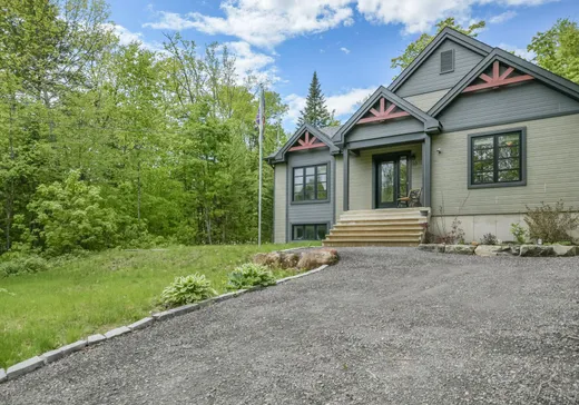 Maison à vendre - 30 127e Avenue, St-Hippolyte, J8A 2H6
