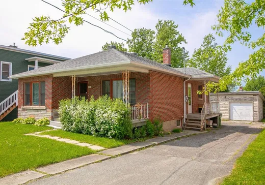 Maison à vendre - 1371 Rue du Rosaire, Sherbrooke, J1H 2T4