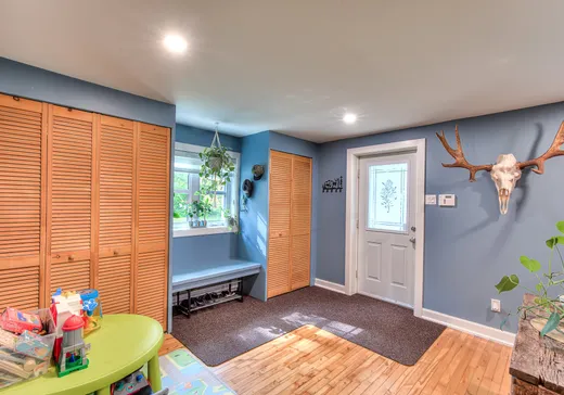 Maison à vendre - 415 Boul. Perrot, L'Île-Perrot, J7V 3G9
