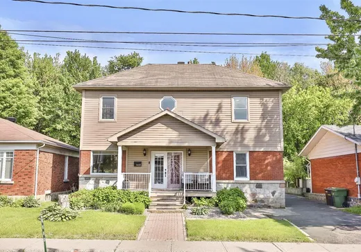 Maison à vendre - 1465 Boul. Jean-De Brébeuf, Drummondville, J2B 4T5