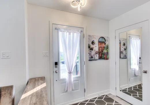 Maison à vendre - 418 Rue Papineau, Boisbriand, J7G 0A4