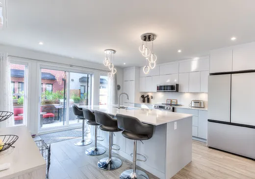Maison à vendre - 418 Rue Papineau, Boisbriand, J7G 0A4