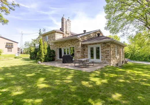 Maison à vendre - 64 Rue St-Eugene, Châteauguay, J6K 1Y6
