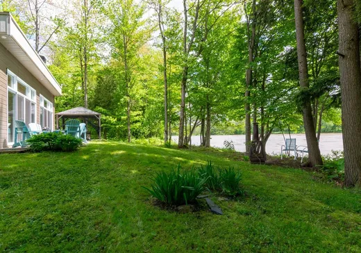 Maison à vendre - 1500 Rue de la Réserve, Saint-Lucien, J0C 1N0