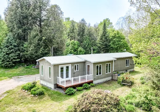 Maison à étages à vendre - 20 Ch. de la Montagne, Notre-Dame-de-la-Merci, J0T1A0
