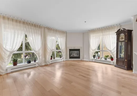 Condo à vendre - 3810-201 Boul. de Chenonceau, Laval (Chomedey), H7T 0B2