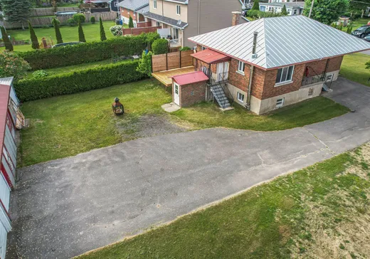 Maison à vendre - 34 Rue Arpin, Lanoraie, J0K 1E0