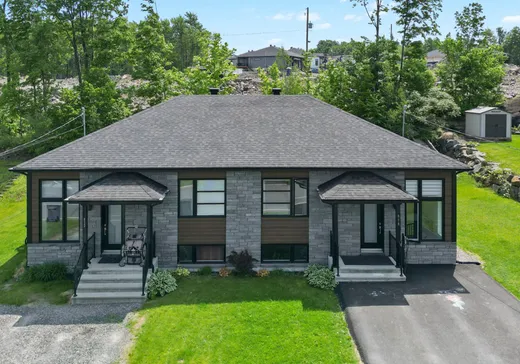 Maison à vendre - 970 Rue des Samares, Saint-Hyacinthe, J0E 1Z0