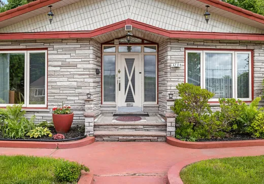 Maison à vendre - 3702 Rue Bellevue, Shawinigan, G9N 3L5