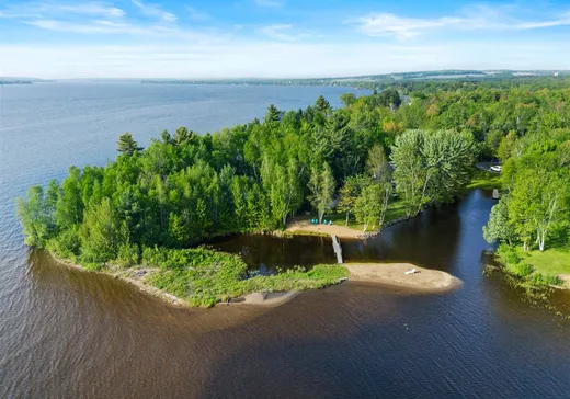 Bungalow à vendre - 135 Ch. des Quatre-Saisons, Stratford, G0Y1P0
