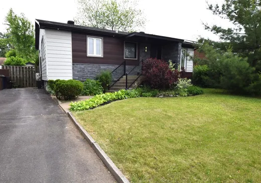 House for sale - 660 Rue Claudia, Laval (Fabreville), H7P 2X8