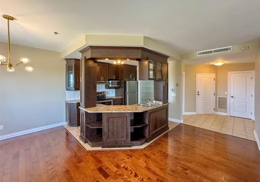 Condo à vendre - 1720 Rue McNamara, Laval (Chomedey), H7S 2P2