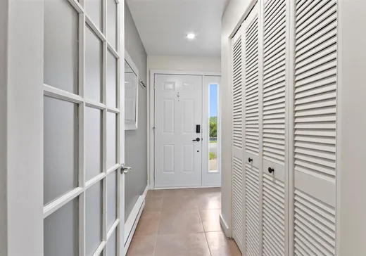 Maison à vendre - 204 Rue Lesage, Saint-Sauveur, J0R 1R0