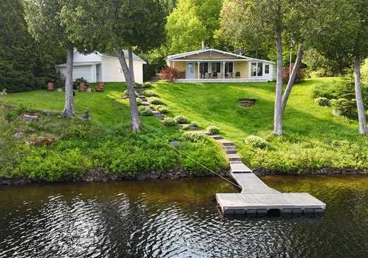 Maison à étages à vendre - 712 Ch. du Tour-du-Lac-Lynch N., L'Ascension, J0T1W0
