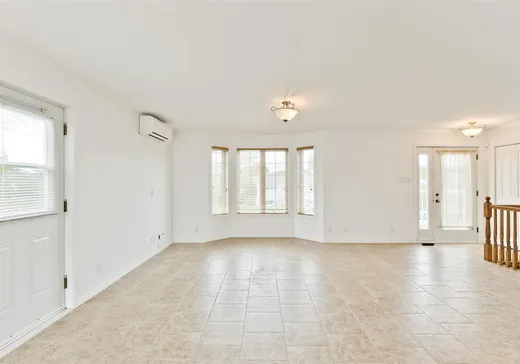 Maison à vendre - 760 Rue Laviolette, Sherbrooke, J1G 2V1