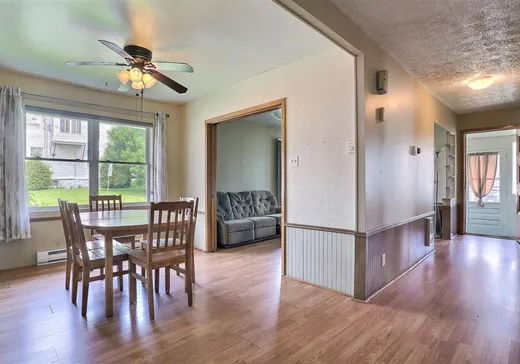 Maison à vendre - 294 Rue St-Janvier, Weedon, J0B 3J0