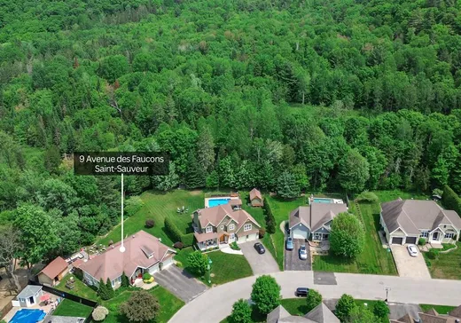 Bungalow à vendre - 9 Av. des Faucons, Saint-Sauveur, J0R1R4