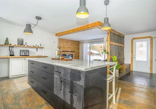 Maison à vendre - 155 Rue Dufresne, East Angus, J0B 1R0