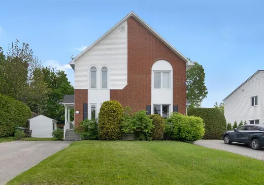 Maison à étages à vendre - 1118 Rue McCrea, Sherbrooke, J1L2N5
