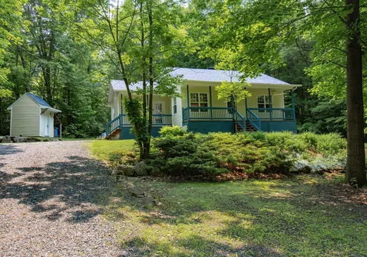 Maison à vendre - 138 Rue des Mélèzes, Bromont, J2L 1T6