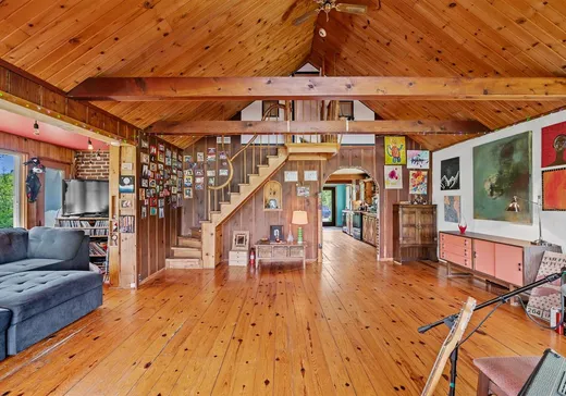 Maison à vendre - 2301 Rue St-Hilaire, Val Morin, J0T 2R0