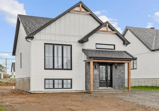 Bungalow à vendre -  Rue de l'Érablière, Ste-Claire, G0R2V0