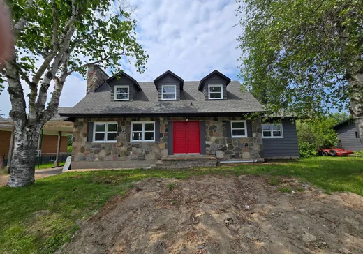 Maison à étages à vendre - 432 Rue Duvernay, Shawinigan, G9N6Y7