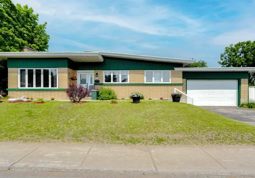 Bungalow for sale - 2705 Boul. de Shawinigan-Sud, Shawinigan-Sud, G9P2B3