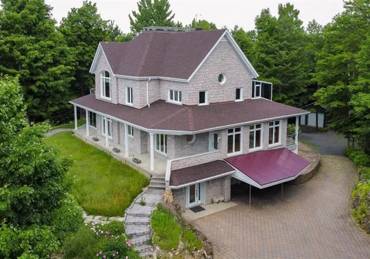 Maison à étages à vendre - 25 Rue Dominique, Ste-Catherine-De-Hatley, J0B1W0