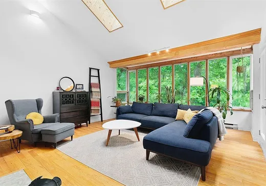 Maison à vendre - 19 Rue du Sommet, Cantley, J8V 2V8