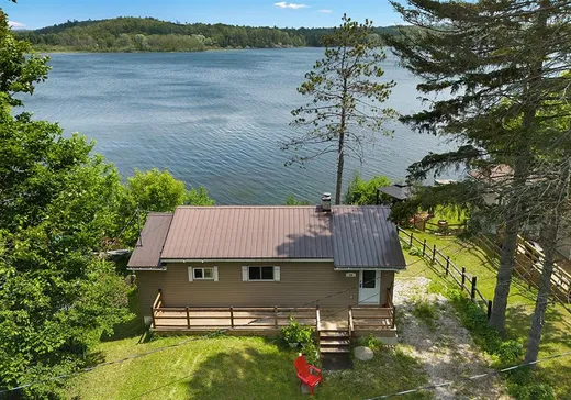 Maison à vendre - 14 Ch. Desmarais, Gracefield, J0X 1W0