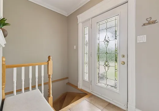 House for sale - 31 Rue Raymond, Val-des-Monts, J8N 7R6