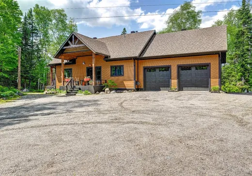 Maison à vendre - 444 Mtée du Lac-Gravel, Mont St-Michel, J0W 1P0