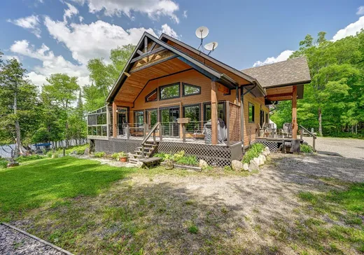 Maison à vendre - 444 Mtée du Lac-Gravel, Mont St-Michel, J0W 1P0