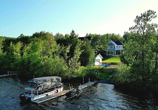 Bungalow à vendre - 133 Rue Dallaire, Lac-Etchemin, G0R1S0