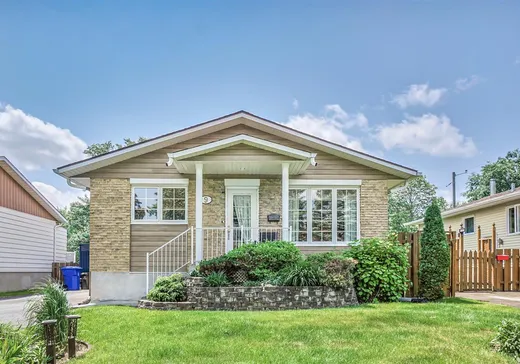 Bungalow à vendre - 9 Rue des Bouvreuils, Blainville, J7C3K6