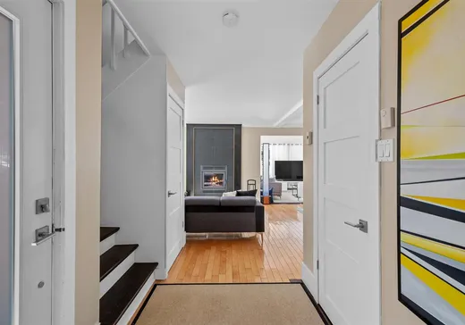 Maison à vendre - 695 Rue du Plateau, Sainte-Adèle, J8B 1A3