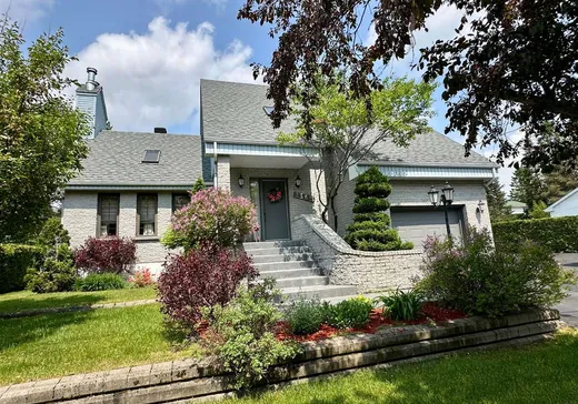 Maison à étages à vendre - 2365 Rue Guenette, Val David, J0T2N0