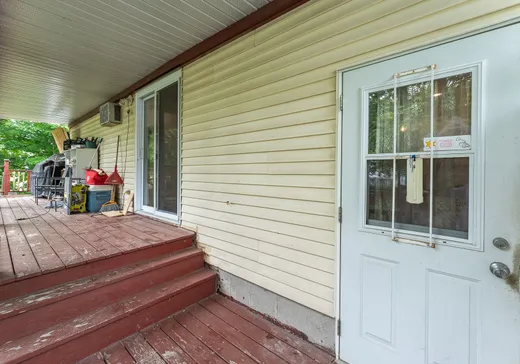 Maison à vendre - 220 Rue Principale, Brigham, J2K 4T5
