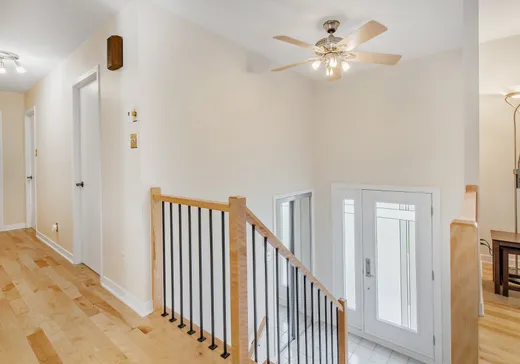 House for sale - 120 Rue de Valcourt, Blainville, J7B 1H5